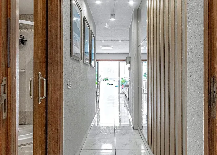 Gigantes * Santiago Del Teide